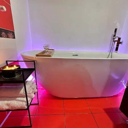 Top Place To Stay -Self Check In 24H Resita Extérieur photo