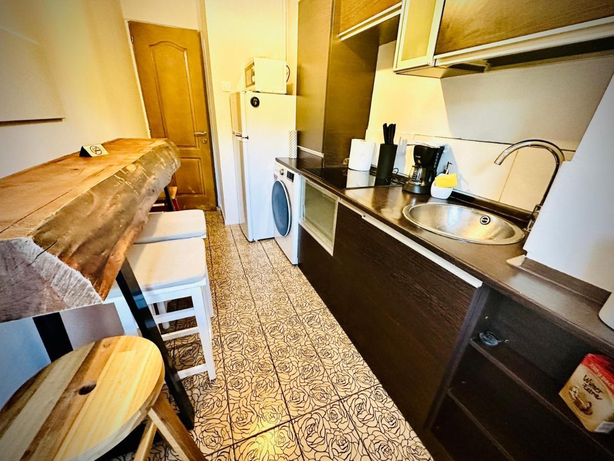 Appartement Place To -self Check In 24h Resita